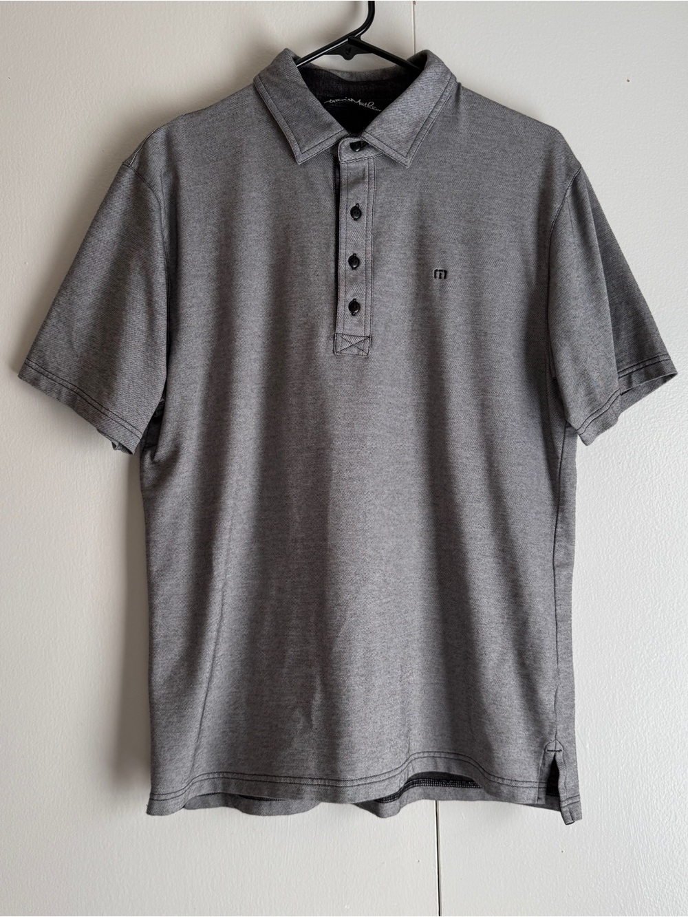Travis Mathew Mens Gray Polo Shirt Size Medium